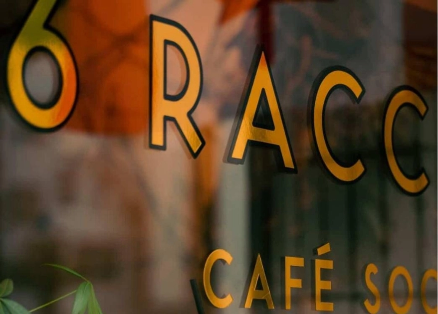 6 RACCOON – Cafe Society